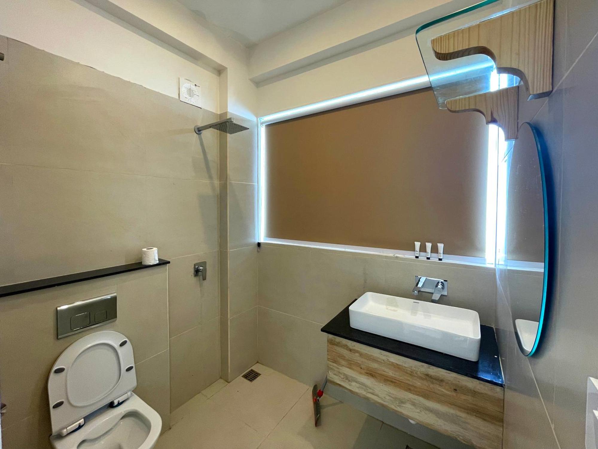 Onehouse Resort Lansdowne Ngoại thất bức ảnh