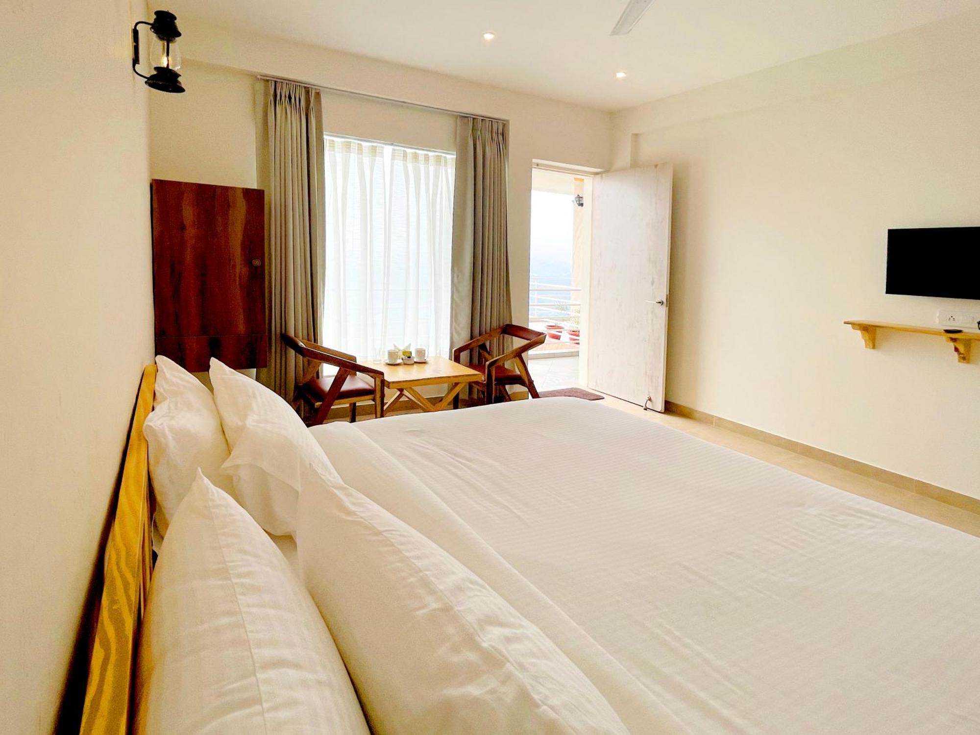 Onehouse Resort Lansdowne Ngoại thất bức ảnh
